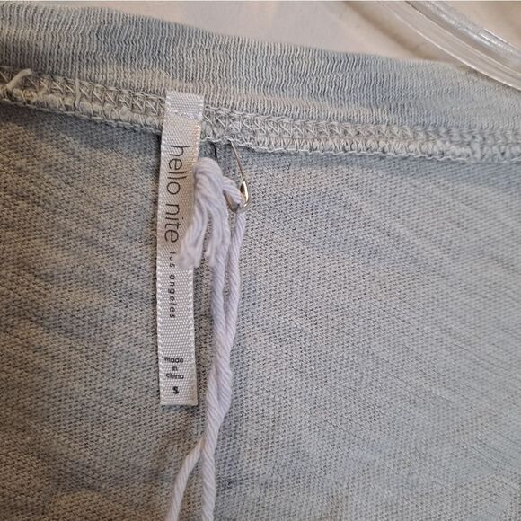 Hello Nite Short Sleeve Cropped Oversized Tee Antique Sage Size Small Cotton - Picture 3 of 5